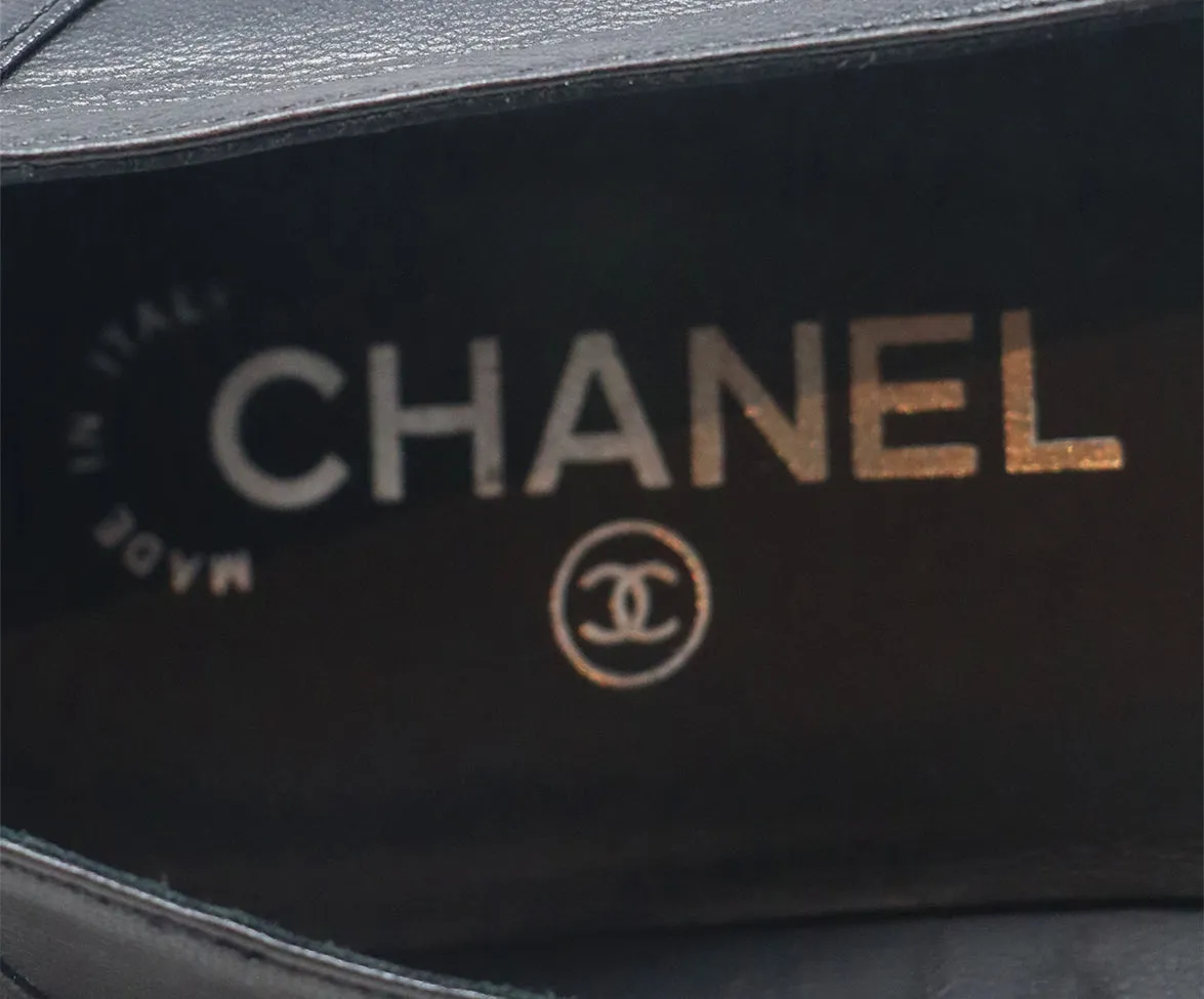 Chanel Black Leather Loafers sz 10