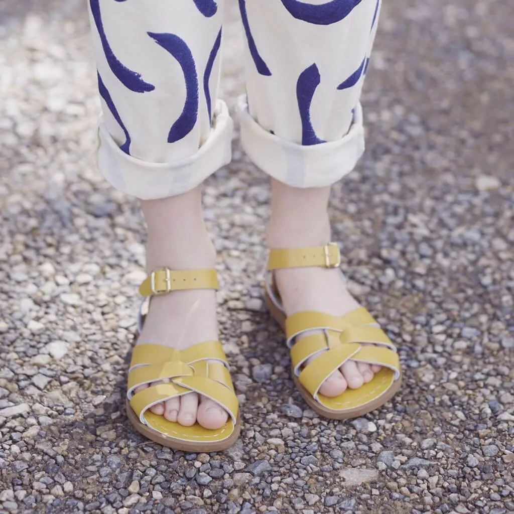 Salt Water by Hoy Kids Shoes Sun-San - Original Sandal [Multi-color]