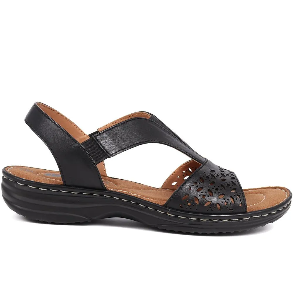 Slip-On Sandals  - KF39005 / 325 452