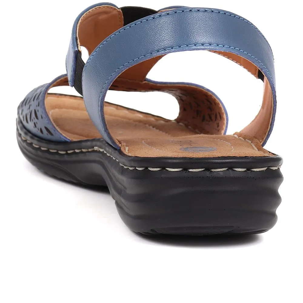 Slip-On Sandals  - KF39005 / 325 452