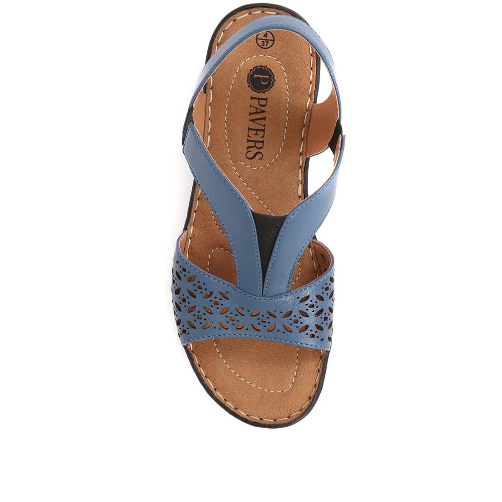 Slip-On Sandals  - KF39005 / 325 452